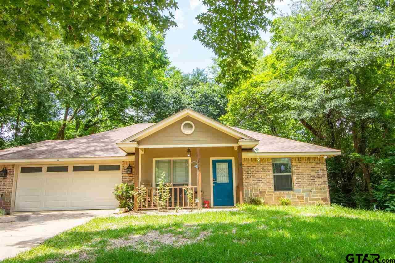Property Photo: 219 Clara TX 75771