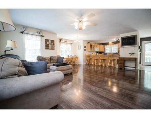 Property Photo: 10 Pineridge Way 10 MA 02346