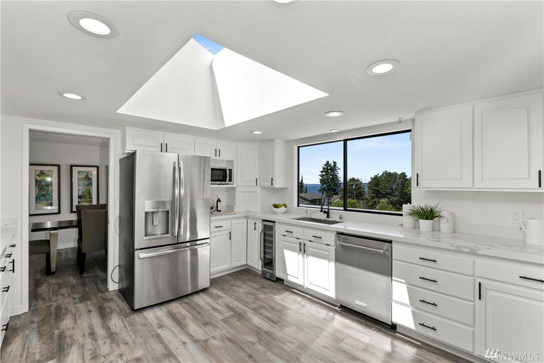 Property Photo:  3219 Wave Dr  WA 98203 