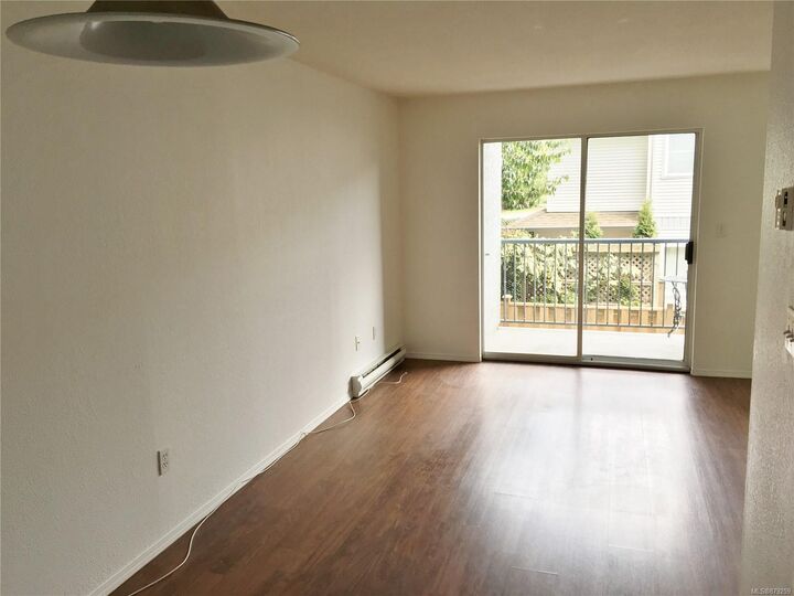 Property Photo:  1050 Braidwood Rd 208  BC V9N 3R9 