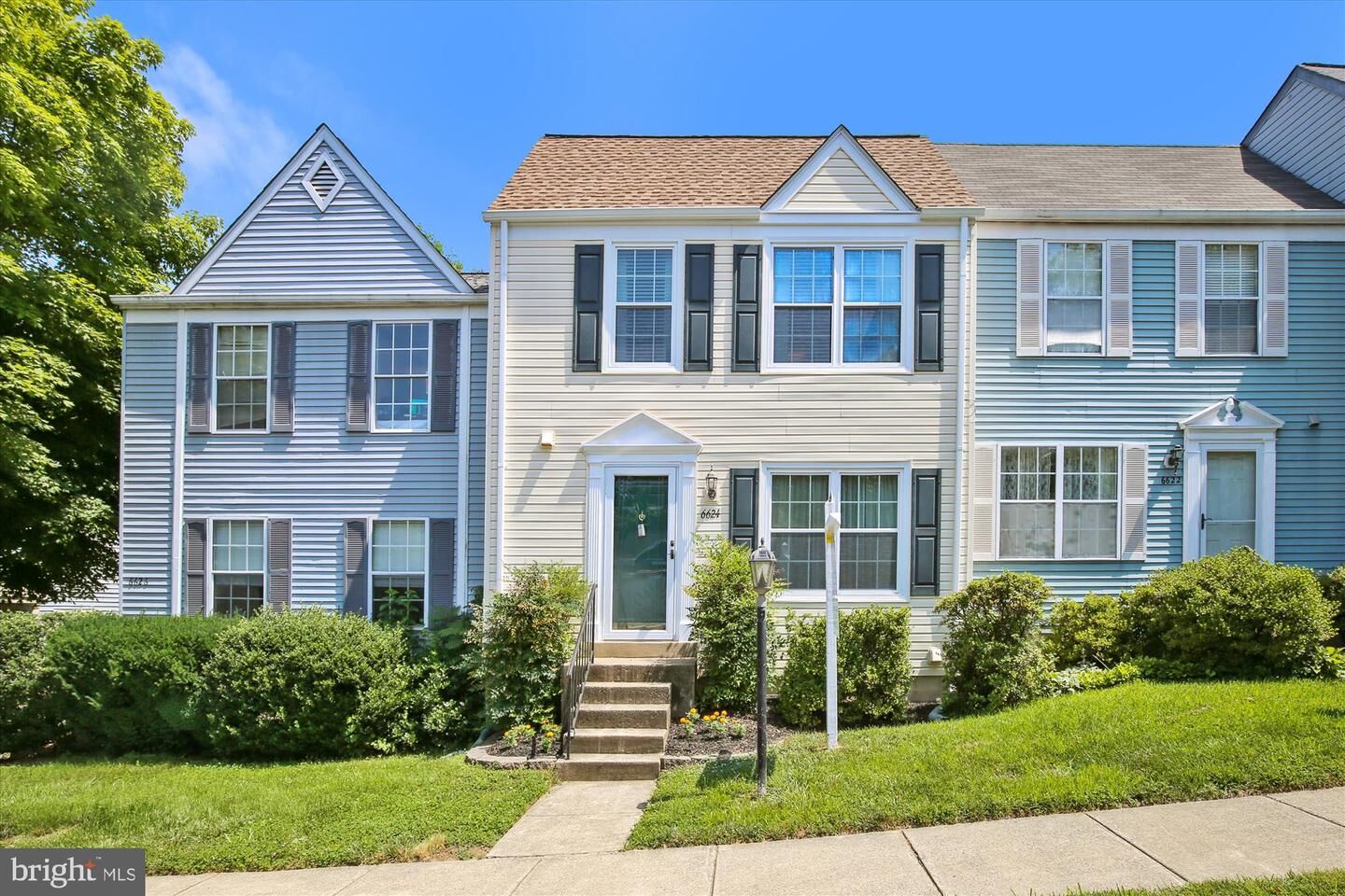 Property Photo:  6624 Briarleigh Way  VA 22315 