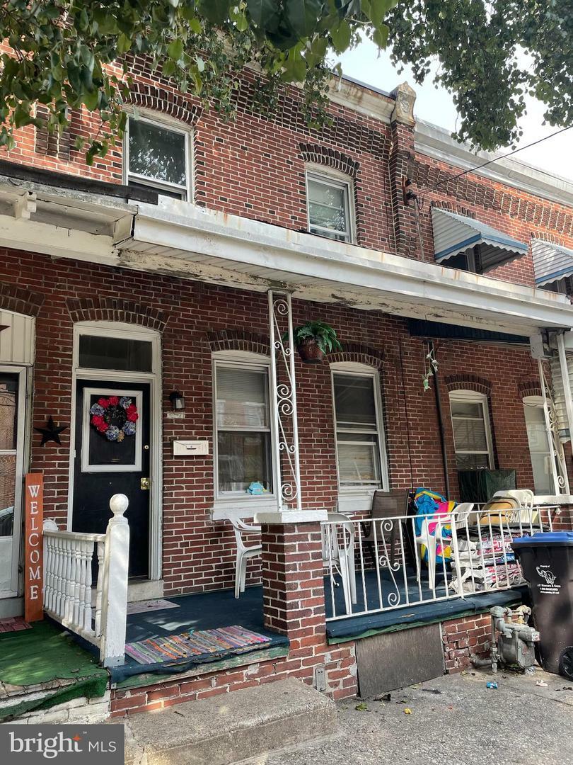 Property Photo: 719 W Elm Street PA 19401