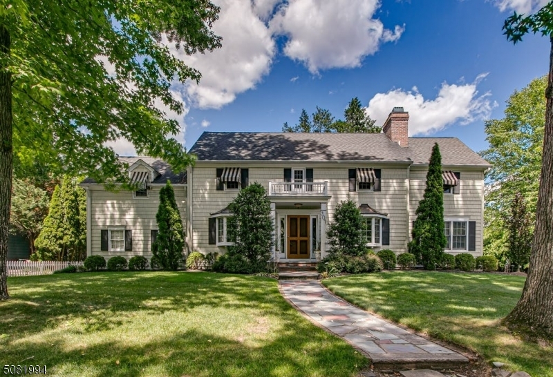 Property Photo: 307 Canterbury Road NJ 07090