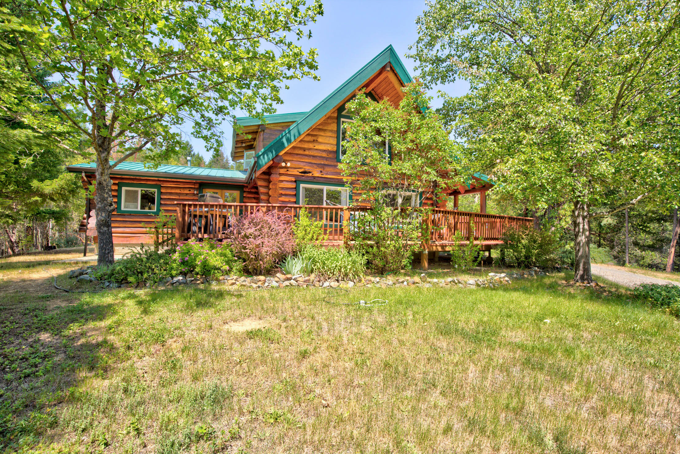 Property Photo:  600 Indian Creek Road  OR 97538 