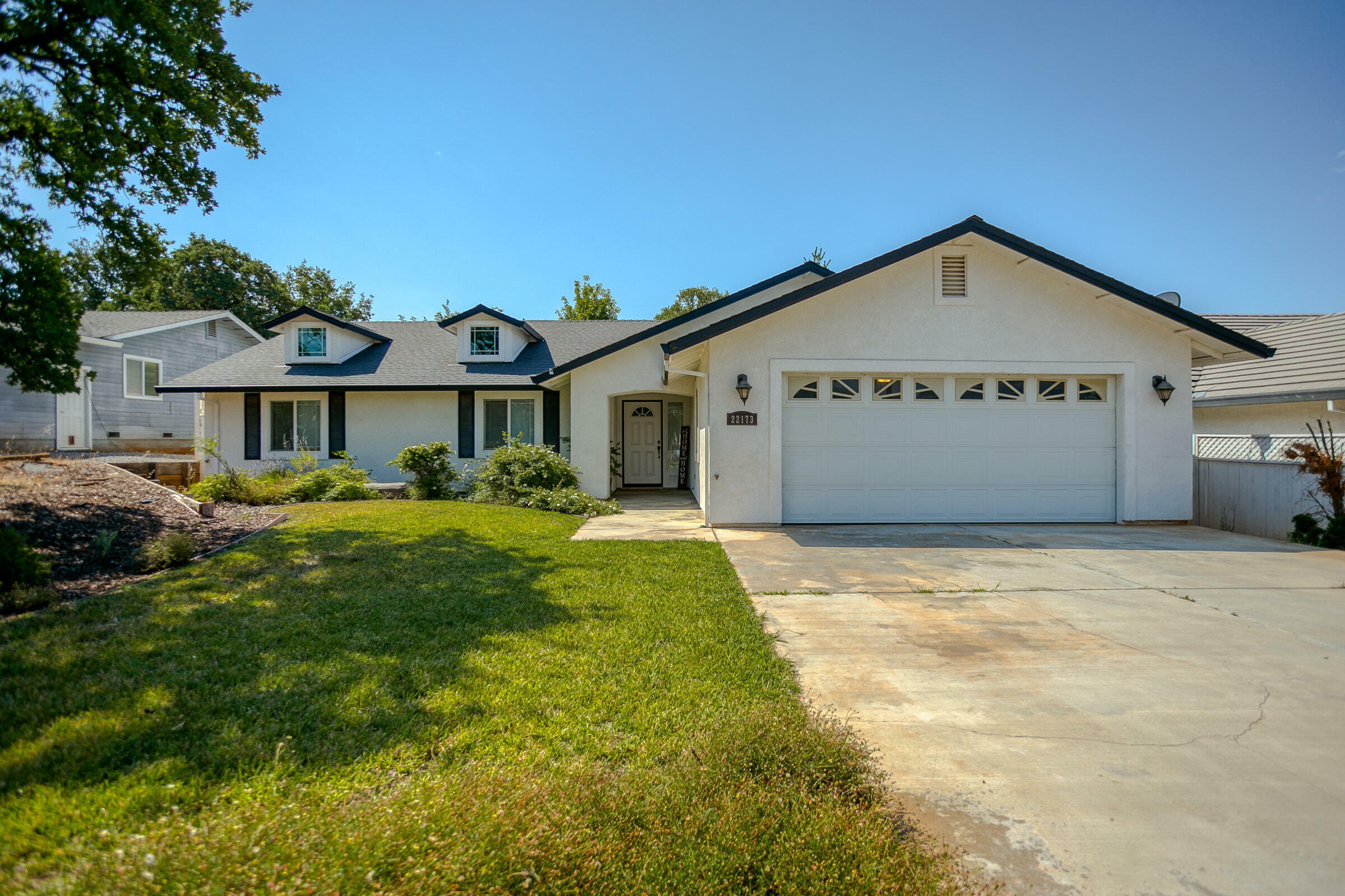 Property Photo:  22173 Roe Way  CA 96022 