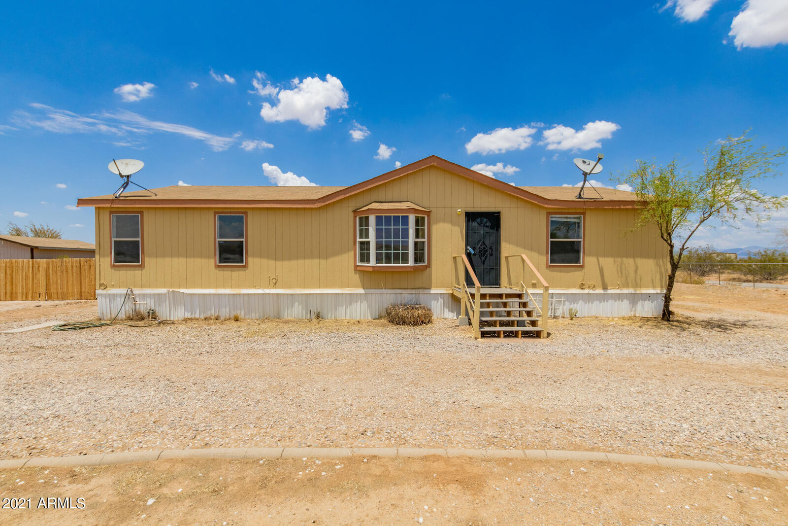 Property Photo: 10490 E Bella Lane AZ 85143