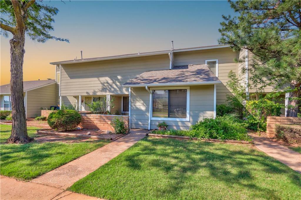 Property Photo: 2707 N Indian Creek Boulevard OK 73120