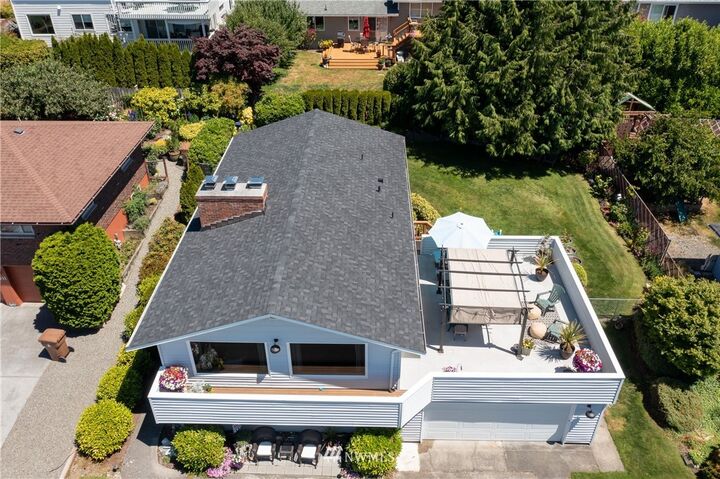 Property Photo:  5327  Frances Avenue NE  WA 98422 