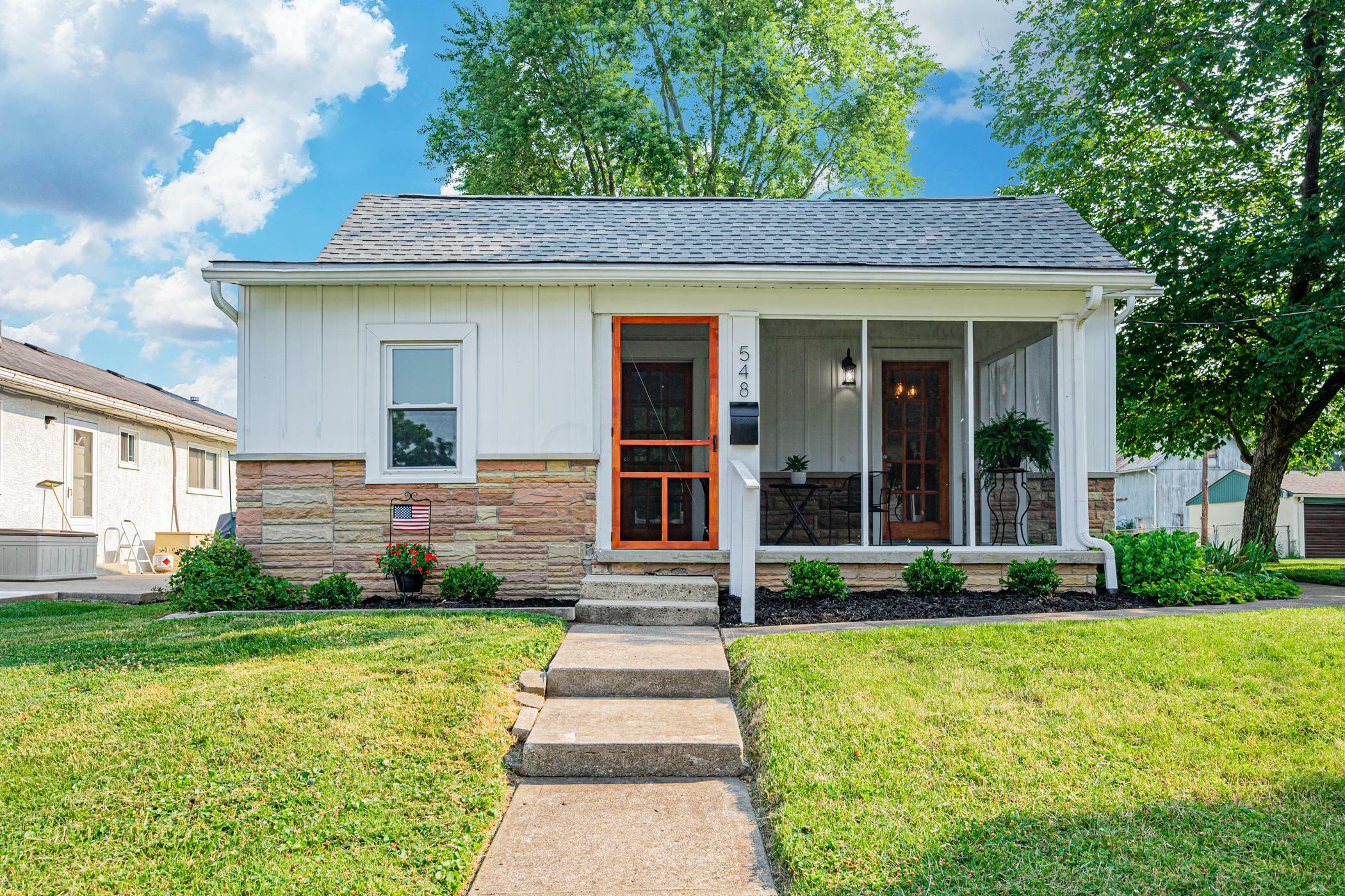Property Photo: 548 Elm Street OH 43125