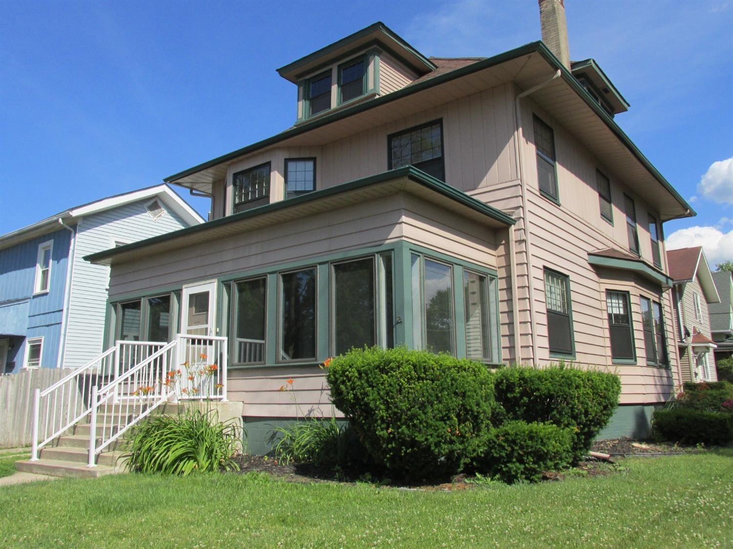 Property Photo: 112 Jefferson Avenue IN 46350