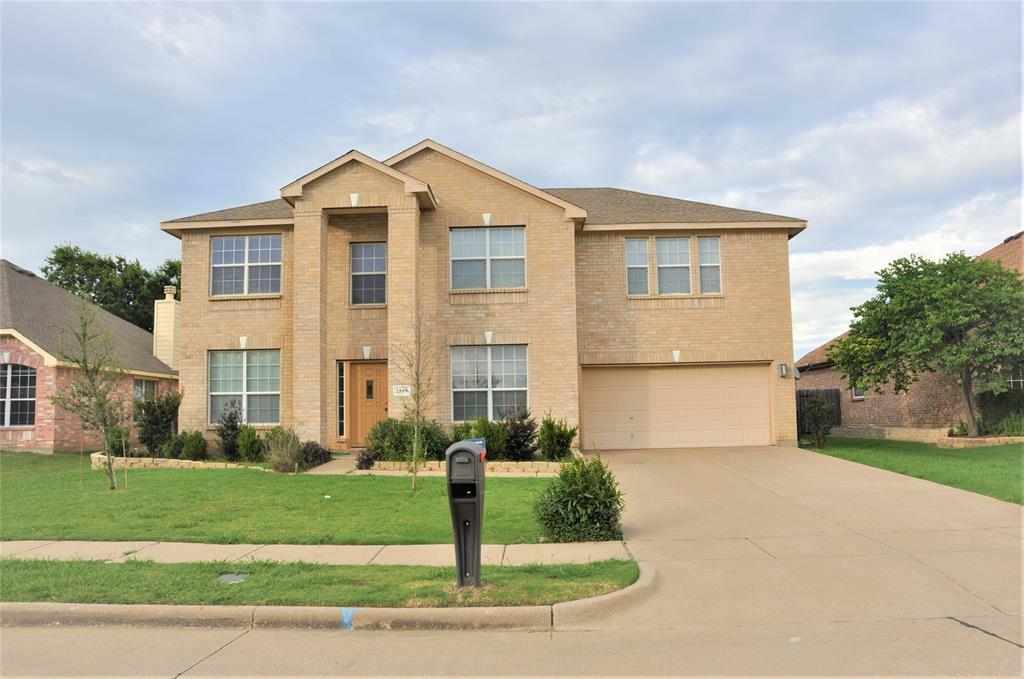 Property Photo:  2800 Pyramid Lane  TX 76063 