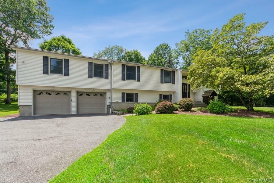 Property Photo: 17 Santino Court NY 10541