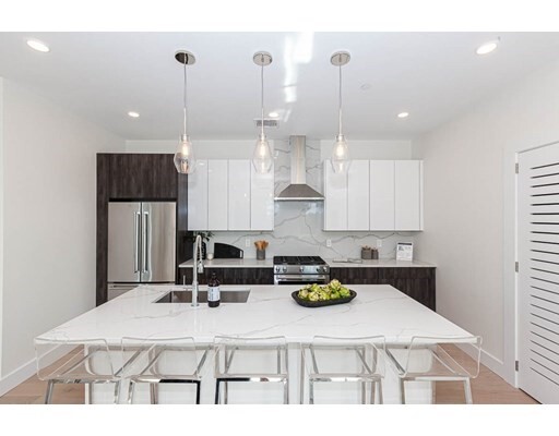 Property Photo:  105 Washington 4A  MA 02143 