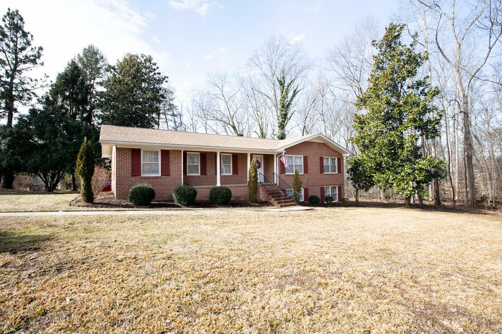 Property Photo:  1005 Fifth Avenue  VA 23901 