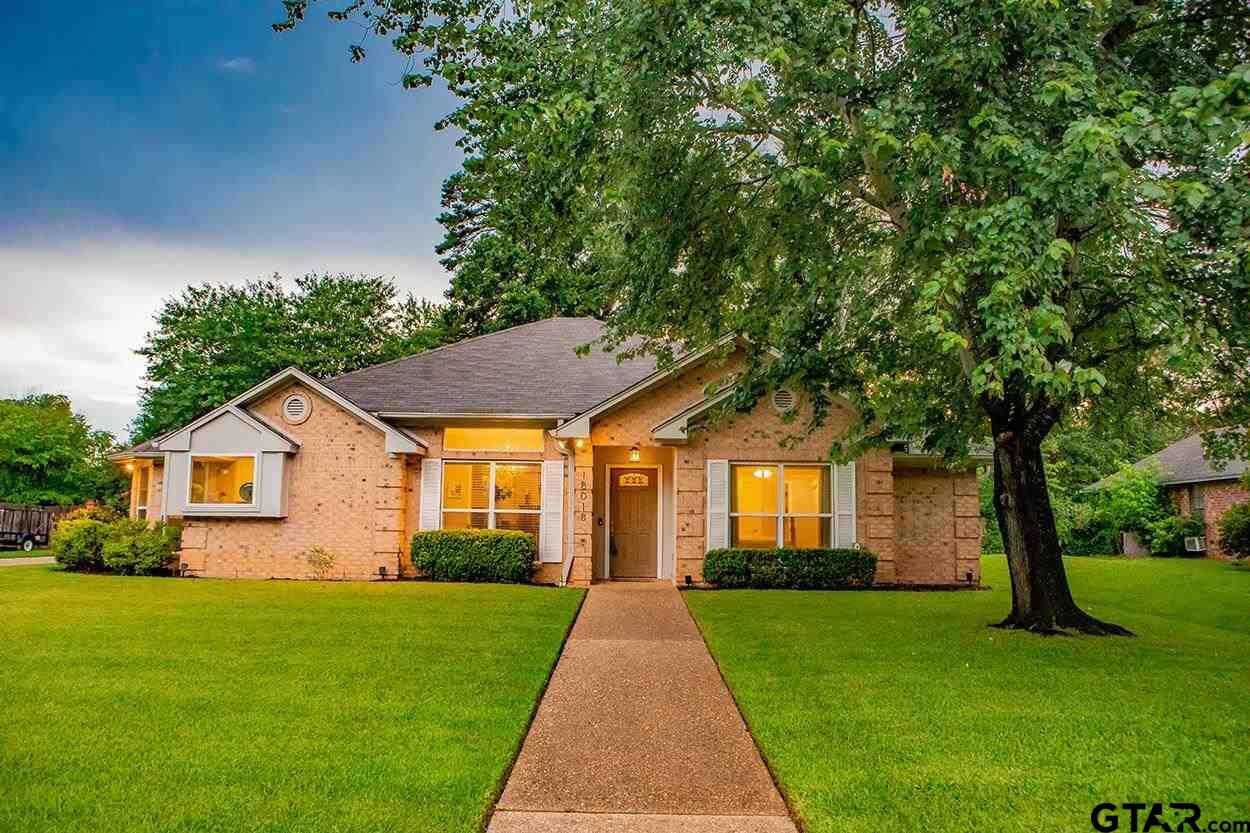 Property Photo:  18018 Silver Leaf Drive  TX 75762 