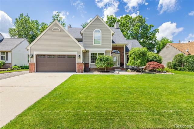 Property Photo: 474 Harbour Pointe Drive MI 48111
