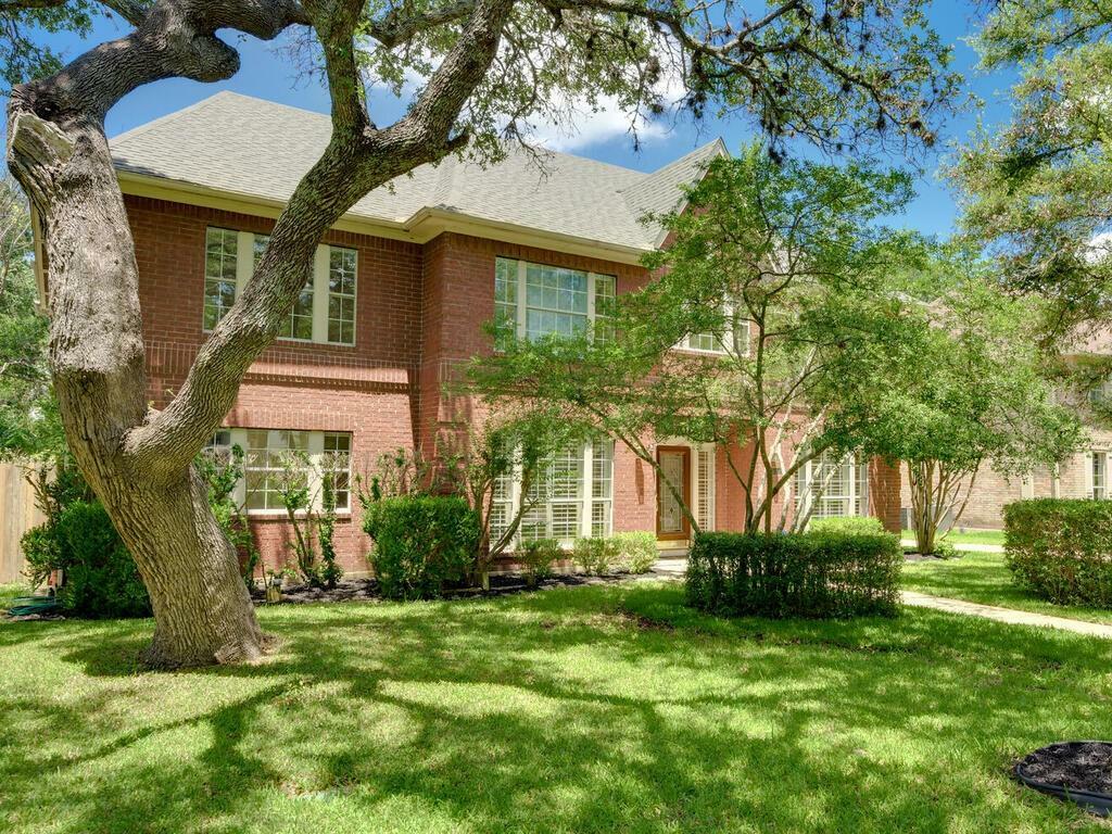 Property Photo:  9104 Westerkirk Drive  TX 78750 