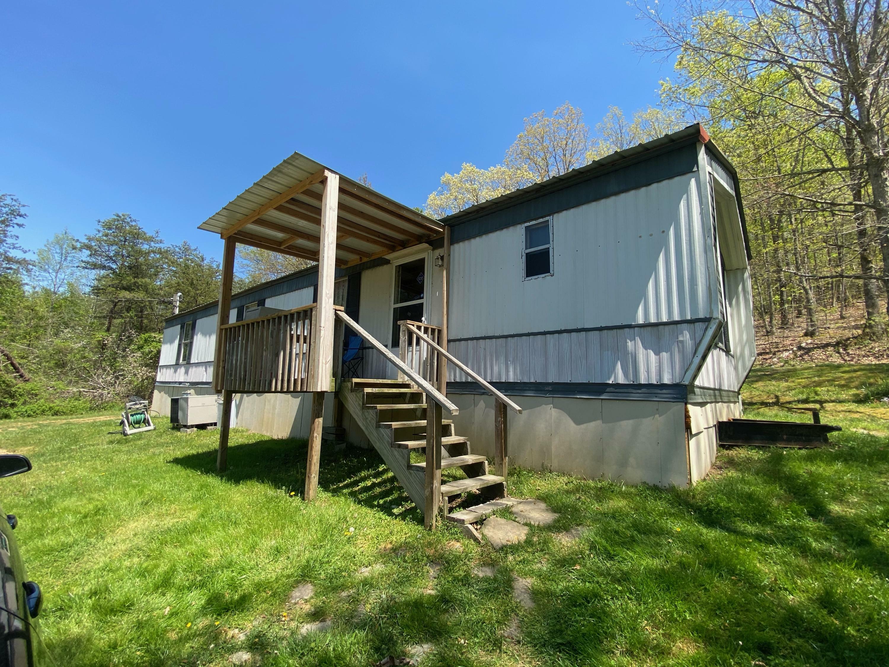 Property Photo:  1109 Campbell Road  KY 40701 