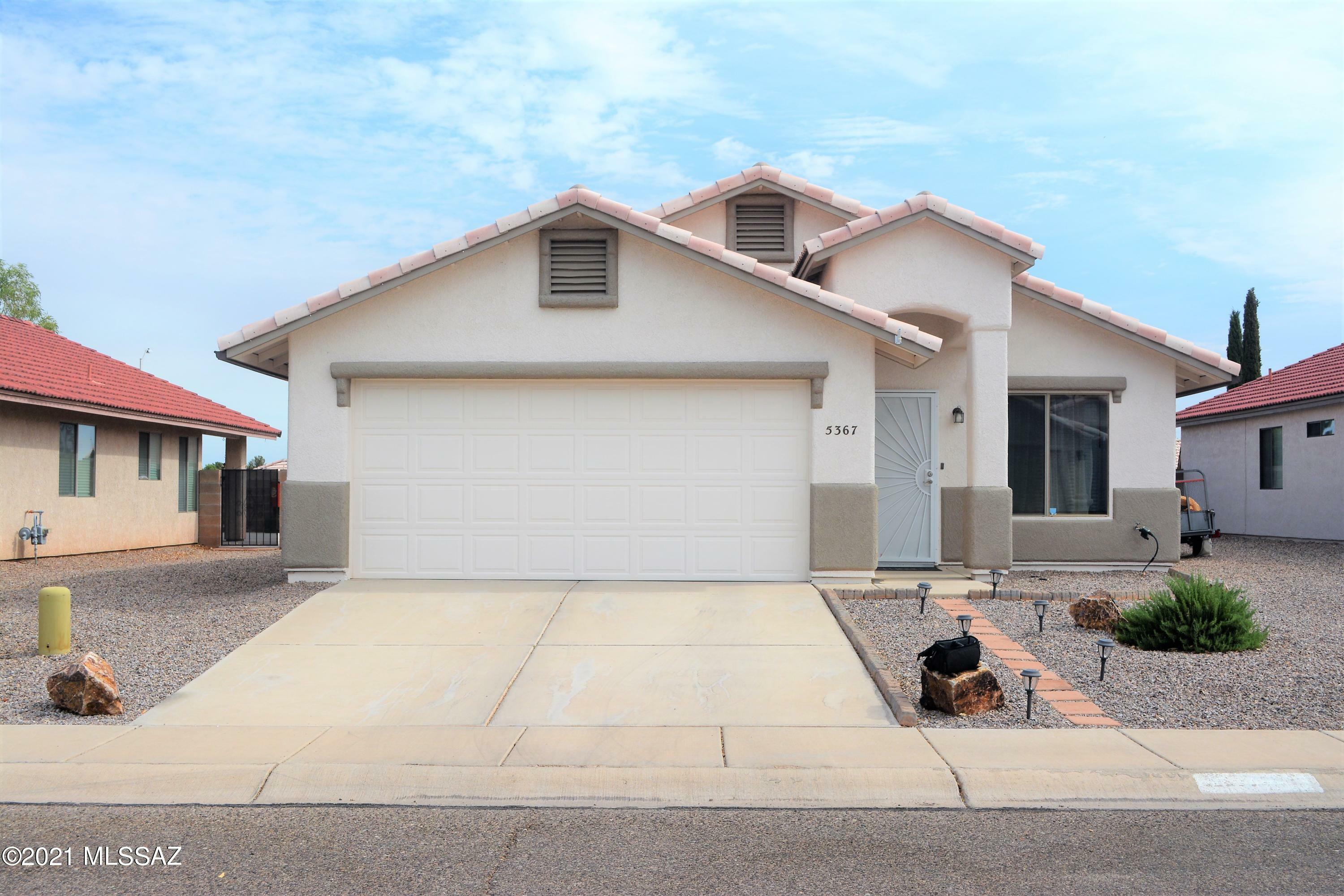 Property Photo:  5367 Sonora Street  AZ 85635 