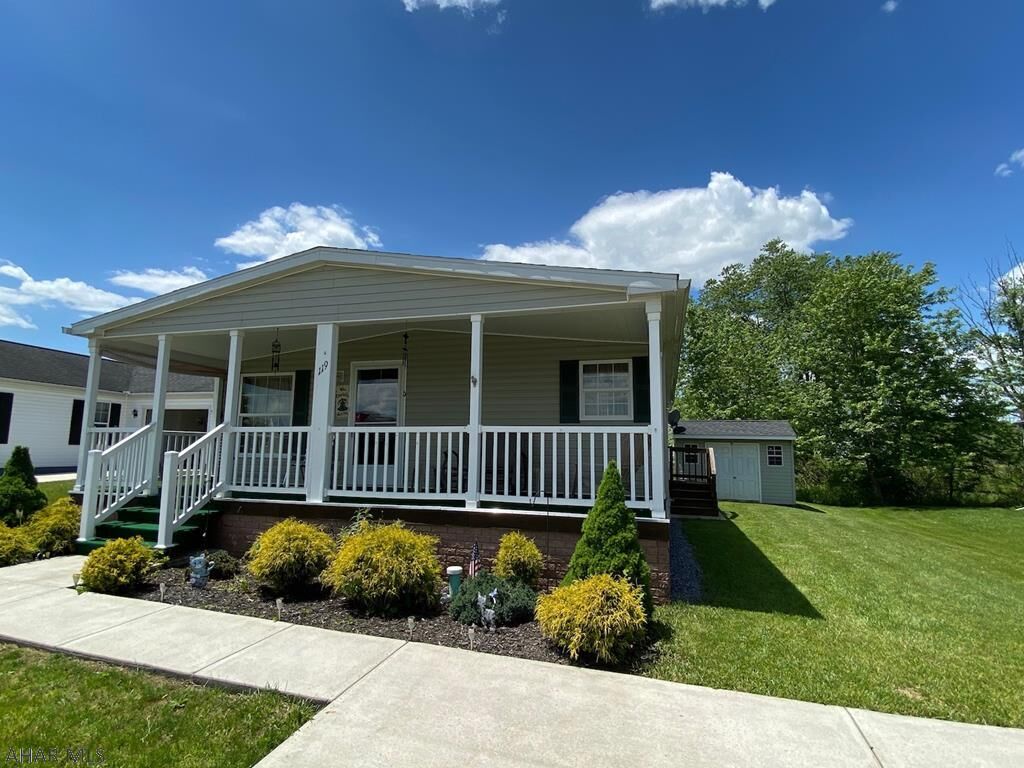 Property Photo: 119 Serenity Circle PA 15522