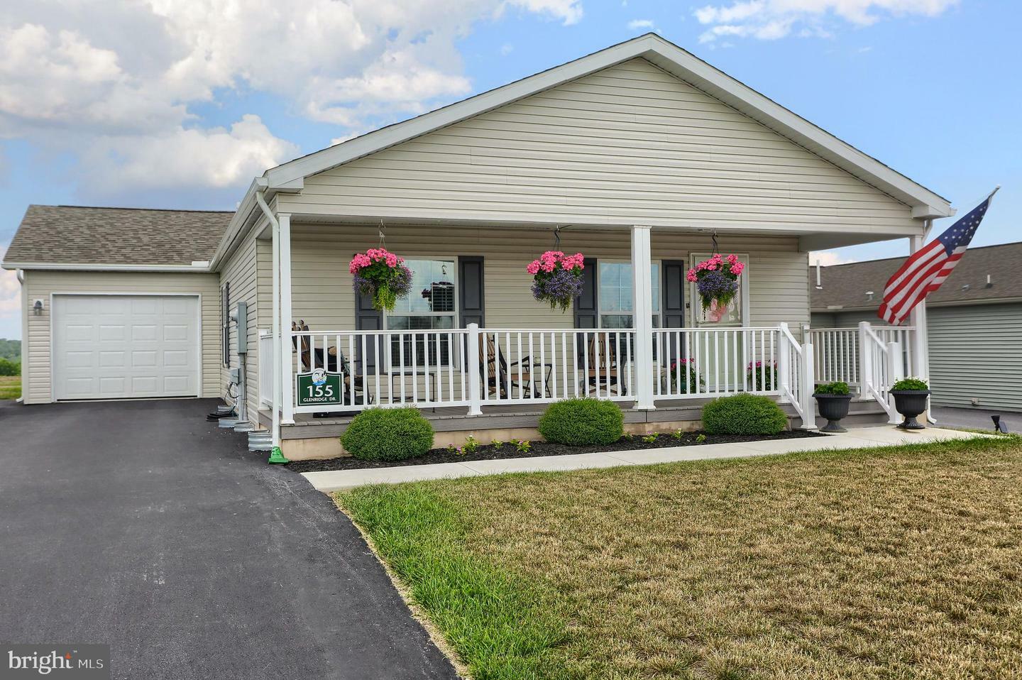 Property Photo:  155 Glenridge Drive  PA 17015 