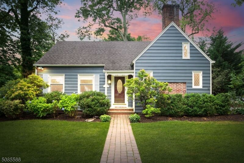 Property Photo:  1391 Wood Valley Rd  NJ 07092 