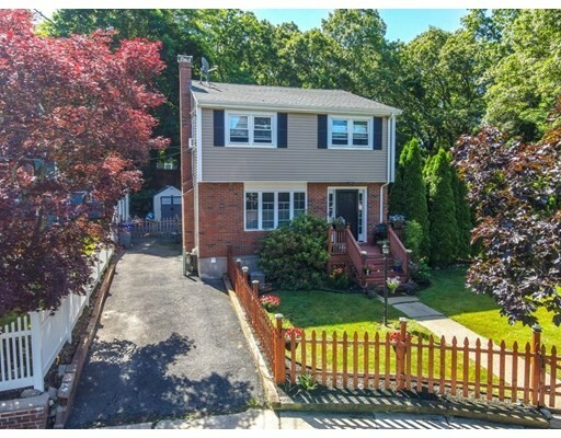 Property Photo: 122 Thompson St MA 02136