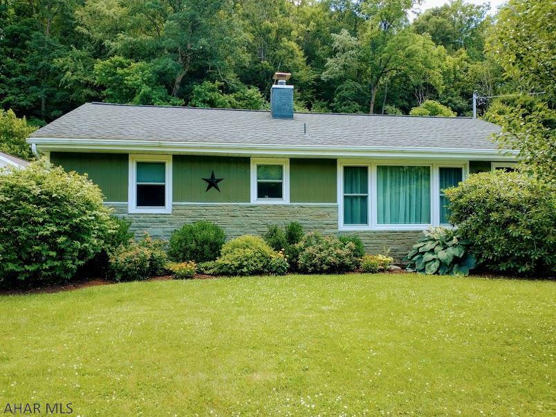 Property Photo:  507 Summit Street  PA 15537 