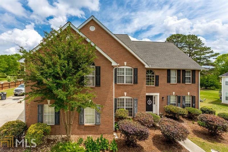 Property Photo: 1307 Durham Terrace GA 30252