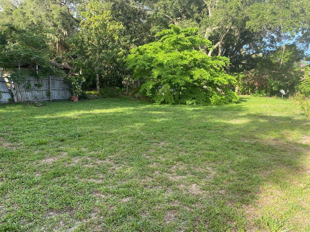 Property Photo:  Gallup Avenue  FL 34233 