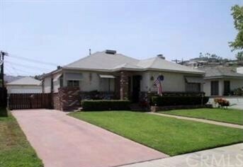 Property Photo: 3656 N Arrowhead Avenue CA 92405