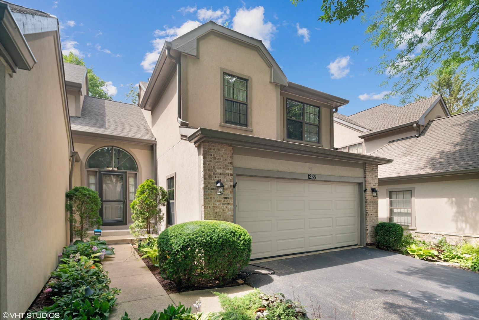 Property Photo: 1235 Hobson Oaks Drive IL 60540