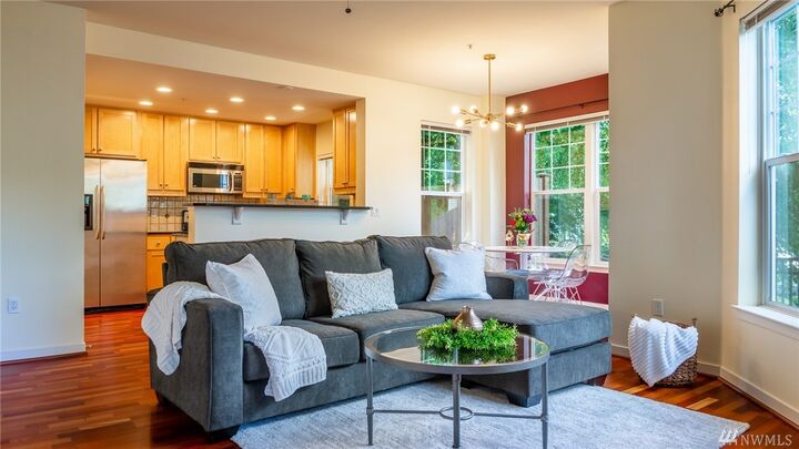 Property Photo:  4319 Issaquah Pine Lake Rd SE 901  WA 98075 