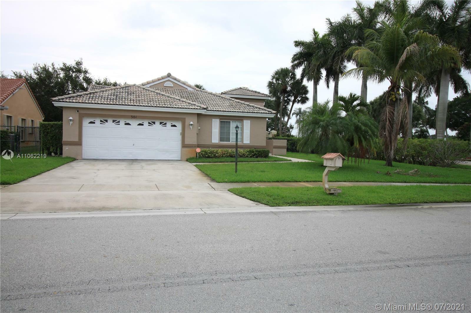 Property Photo:  301 NW 187th Ave  FL 33029 