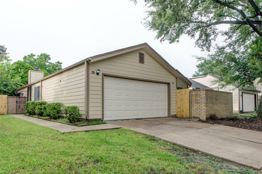 Property Photo:  11654 Karlwood Lane  TX 77099 