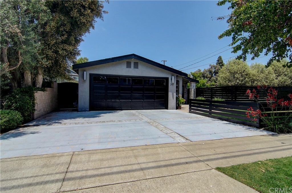 Property Photo:  2147 Santa Ana Avenue  CA 92627 