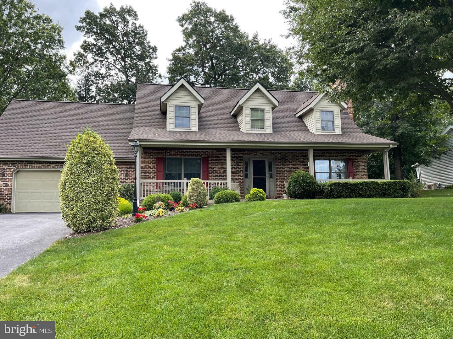 Property Photo: 7005 Fairway Drive E PA 17222