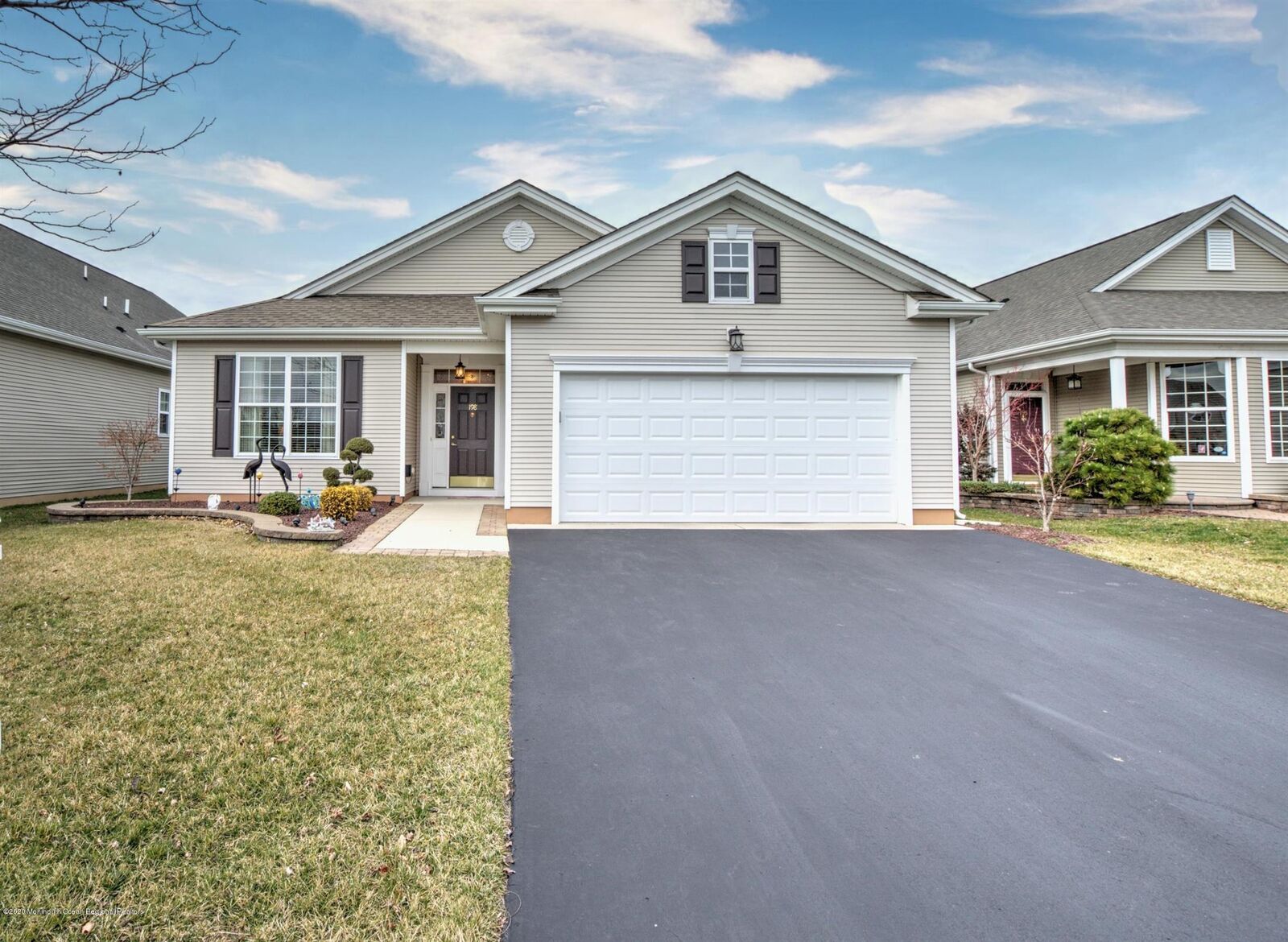 Property Photo:  198 Huntington Drive  NJ 08527 