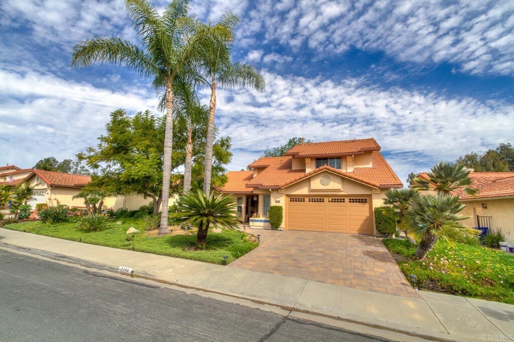 Property Photo: 2596 Magellan Ln CA 92081
