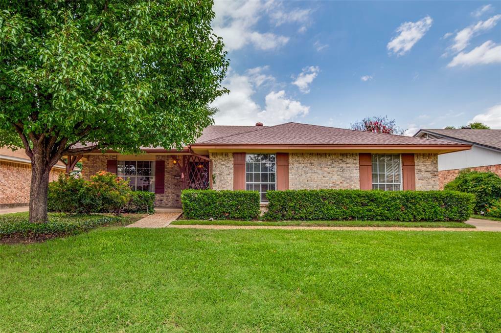 Property Photo: 1113 Janell Drive TX 75062