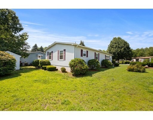 Property Photo: 46 Leisurewoods Dr MA 02370