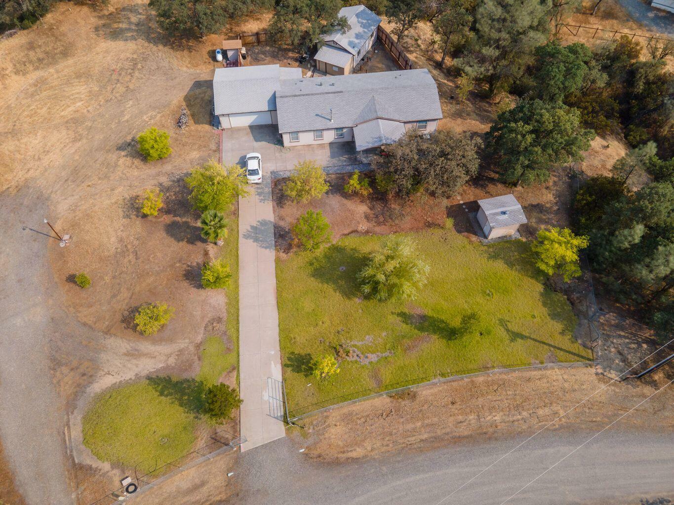 15624 N Siskiyou Loop  Corning CA 96021 photo