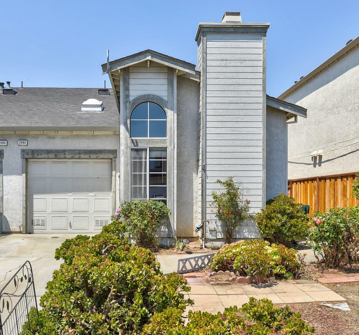 Property Photo:  2093 Continental Avenue  CA 94545 