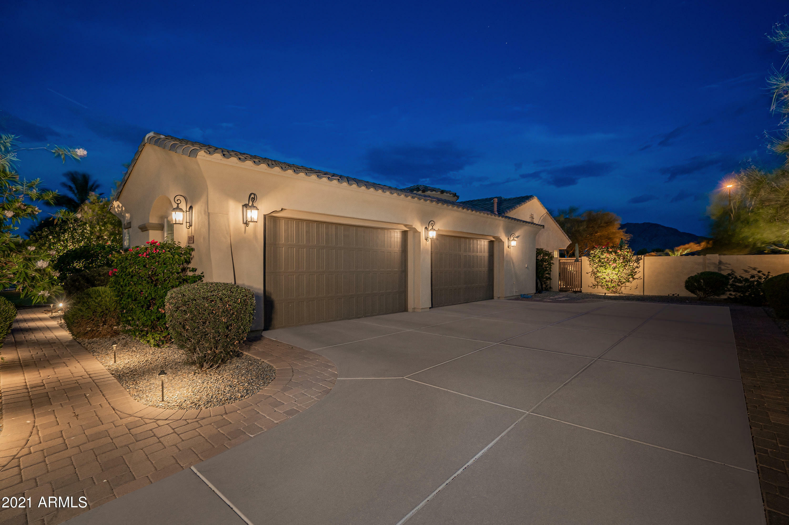 Property Photo:  3139 E Bellflower Court  AZ 85298 