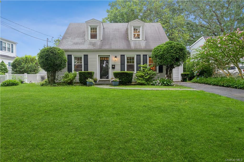 Property Photo:  25 Overlook Place  NY 10580 