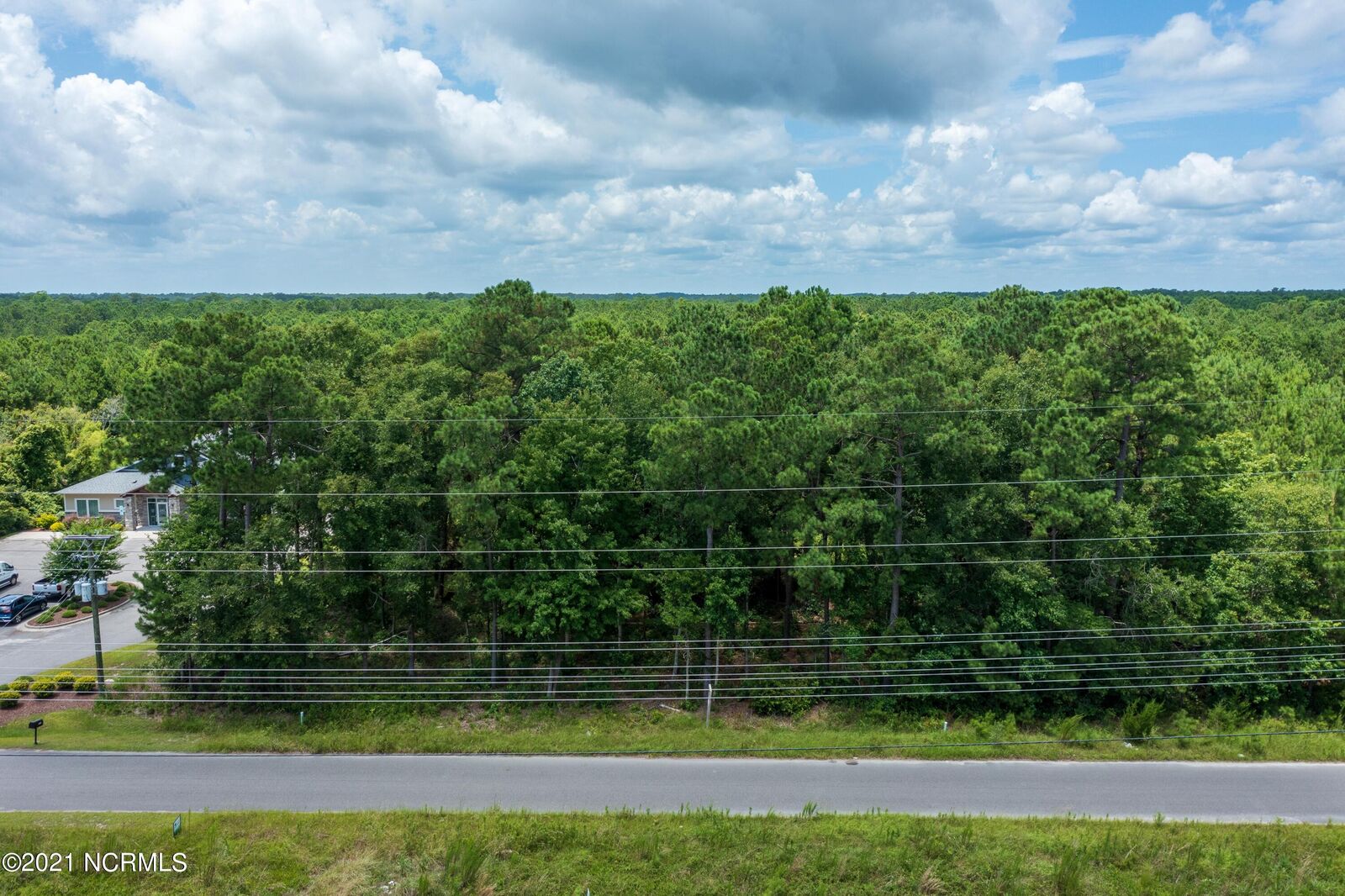 Property Photo:  1104 Nc-210  NC 28460 