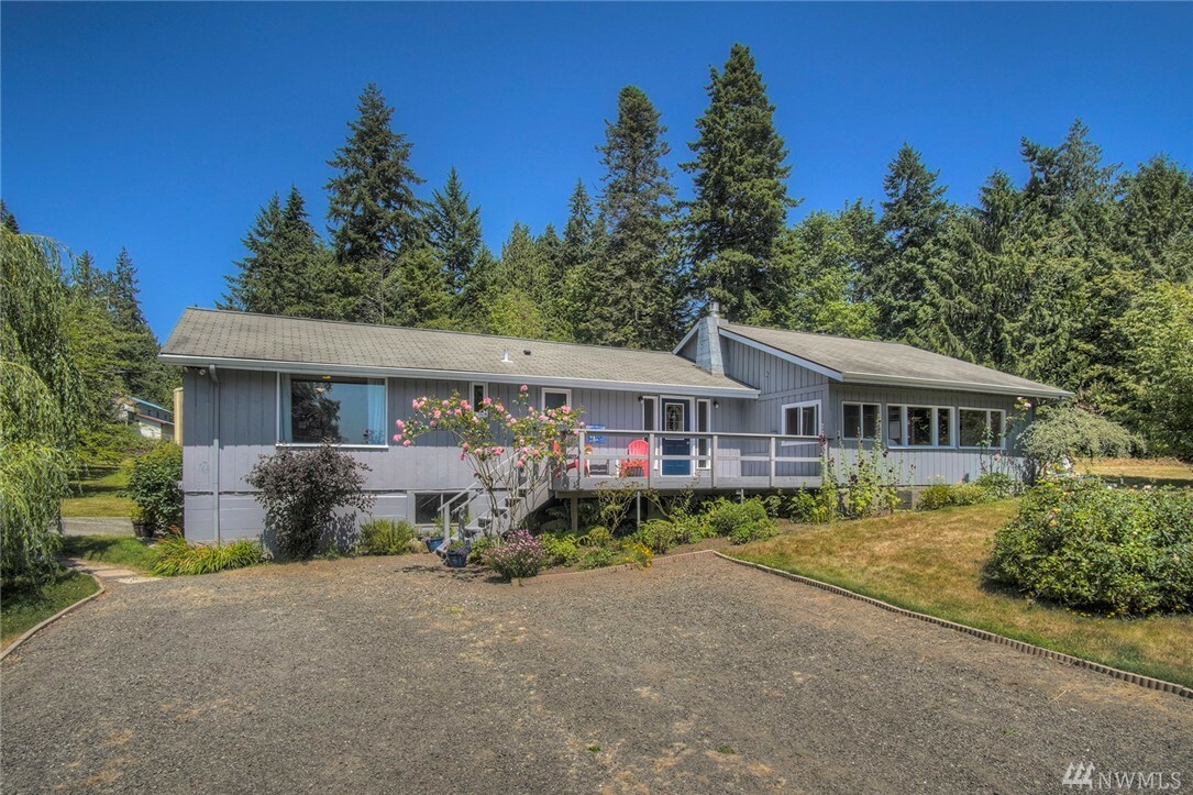 Property Photo:  20578 Western Ave NE  WA 98342 