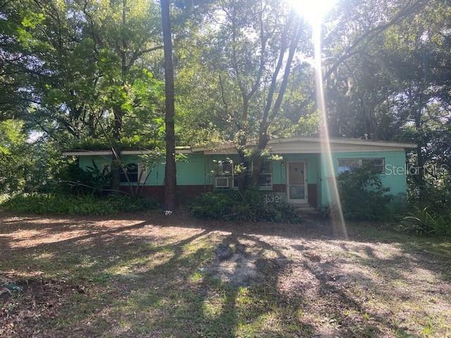 Property Photo:  1364 Lake Drive  FL 32707 