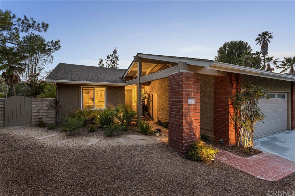 Property Photo:  7631 Atron Avenue  CA 91304 