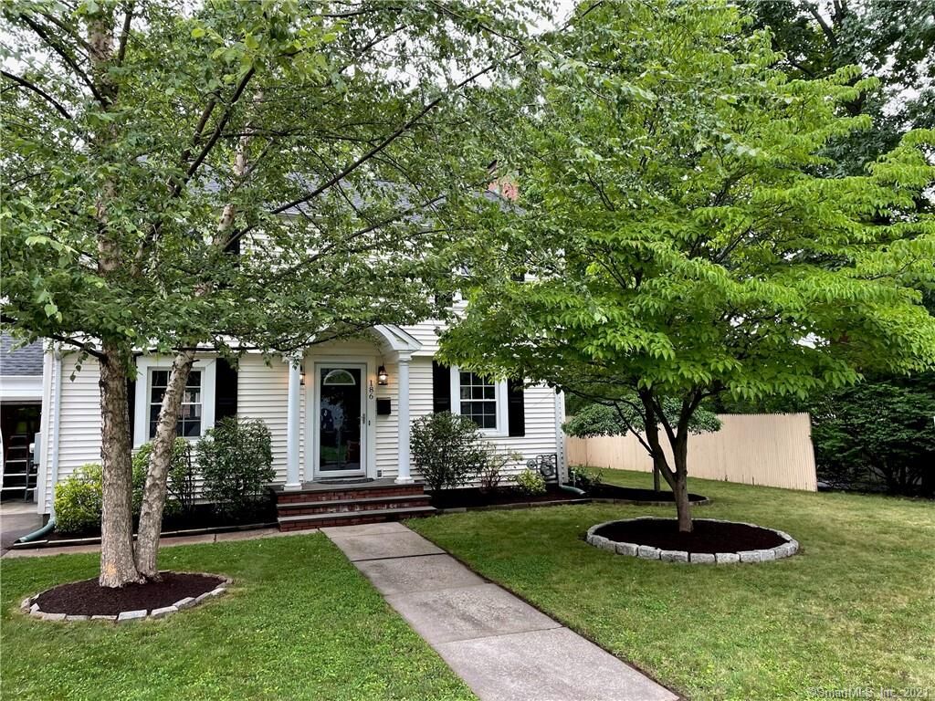 Property Photo:  186 Woodrow Street  CT 06107 